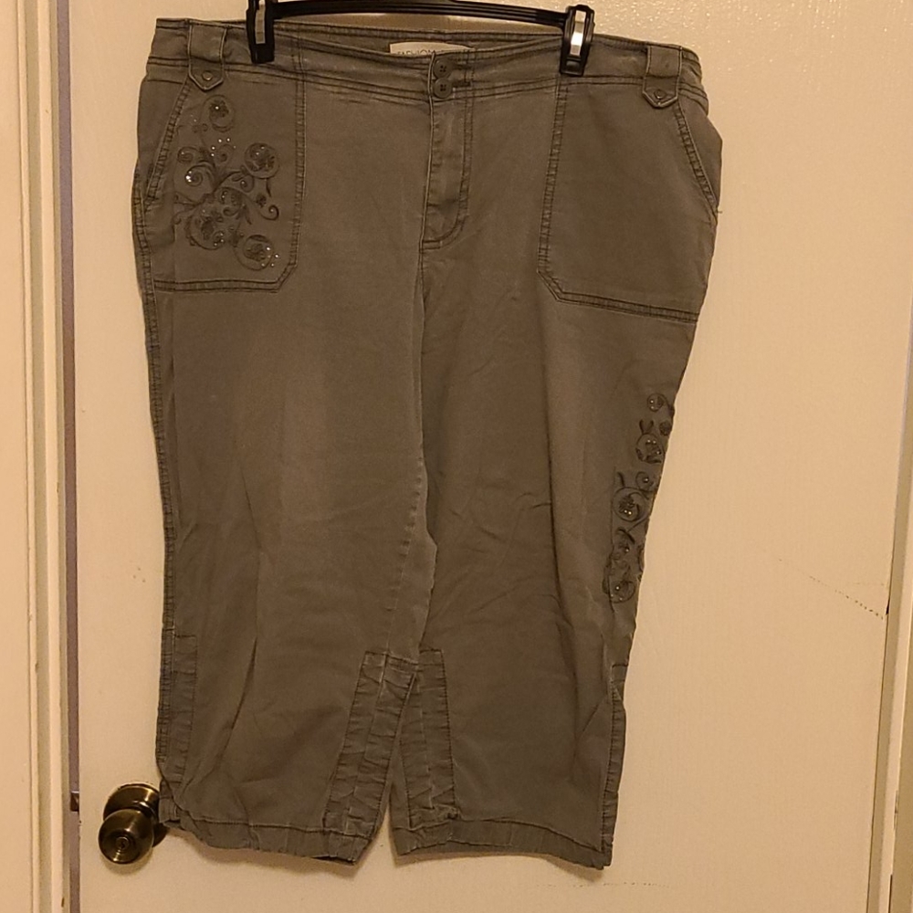 Capris